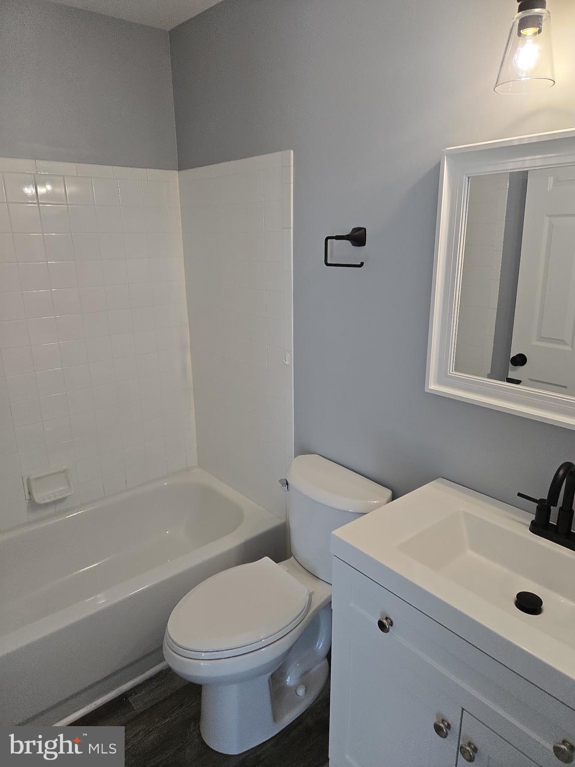 ELKRIDGE TOWN CENTER - Residential