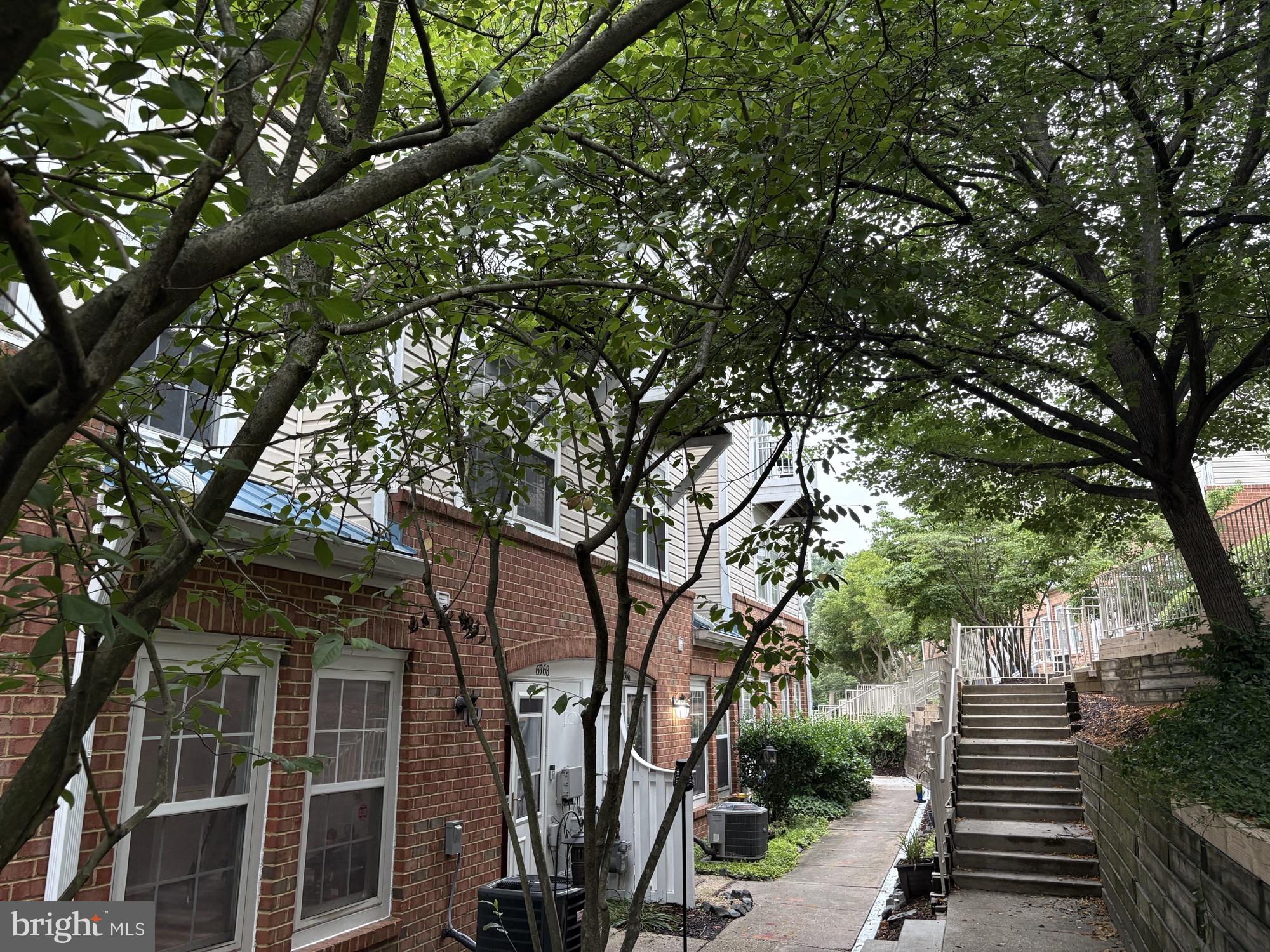 ELKRIDGE TOWN CENTER - Residential