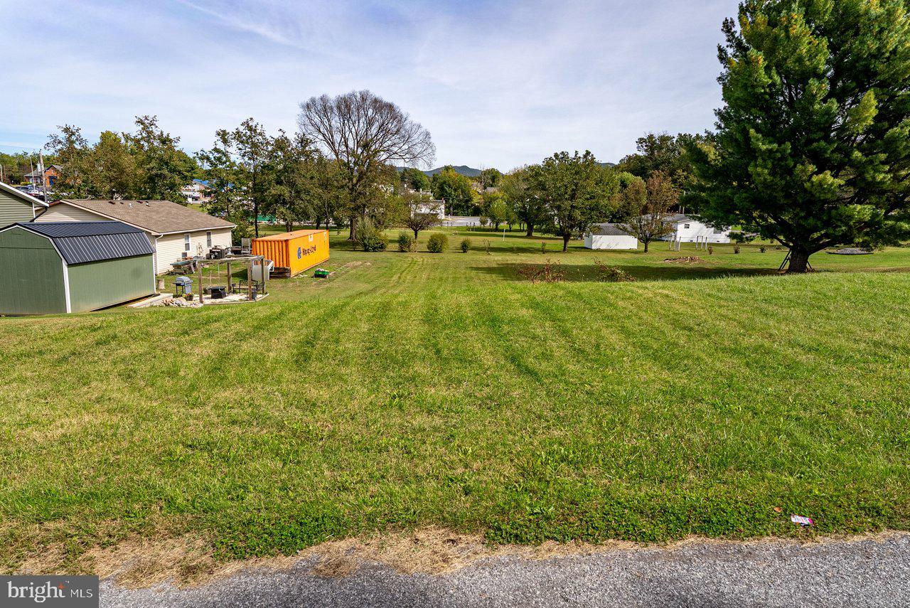 Lot 4 S SECOND STREET