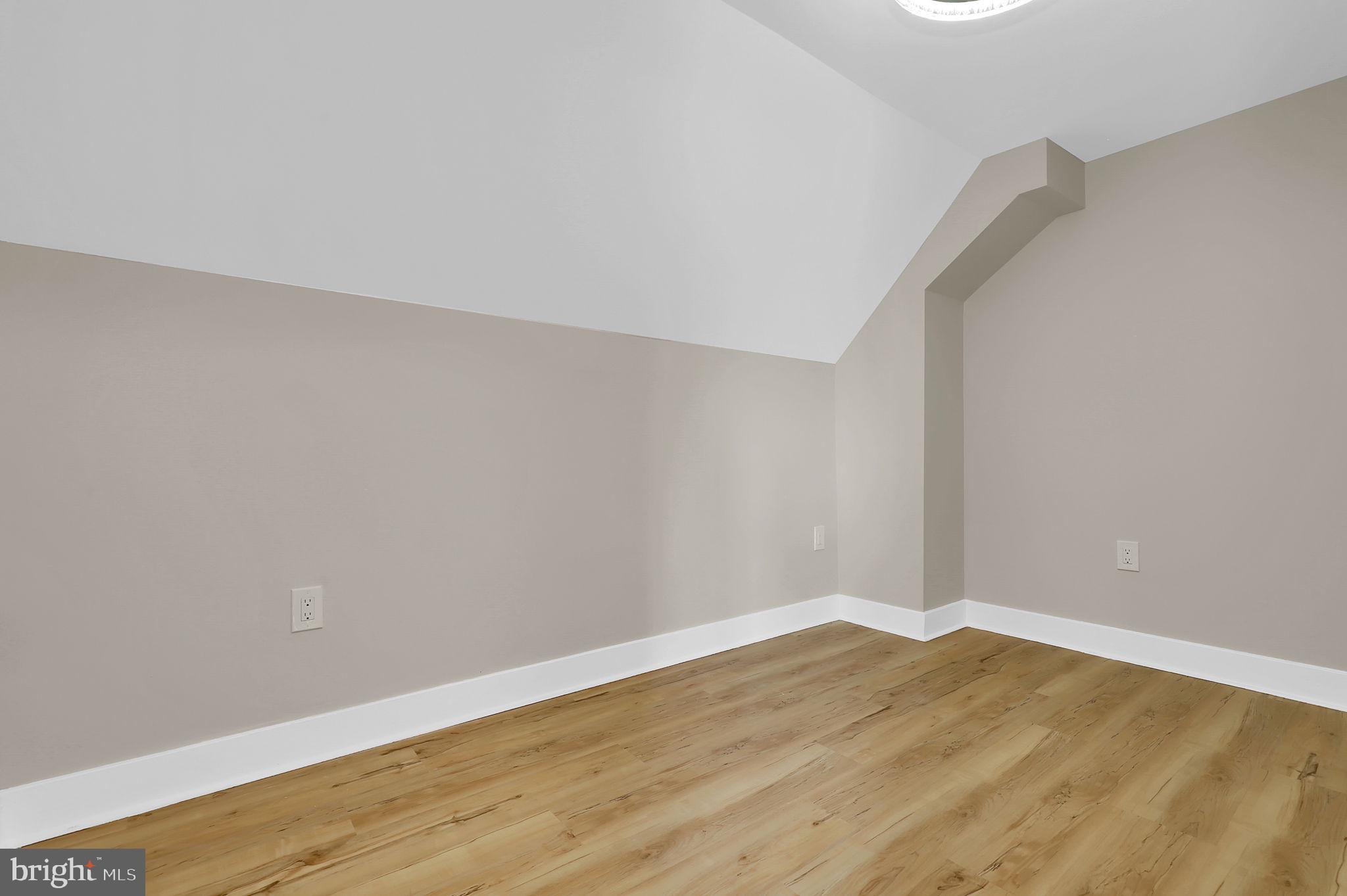 JONATHAN STREET AREA - Residential