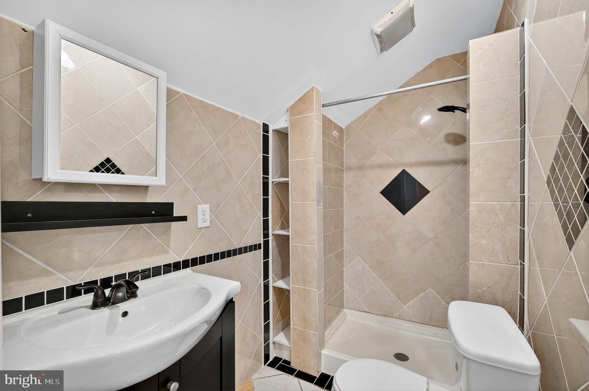 GREEN MEADOWS - Residential