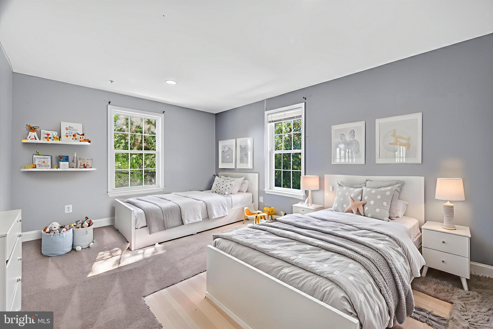 GREEN MEADOWS - Residential