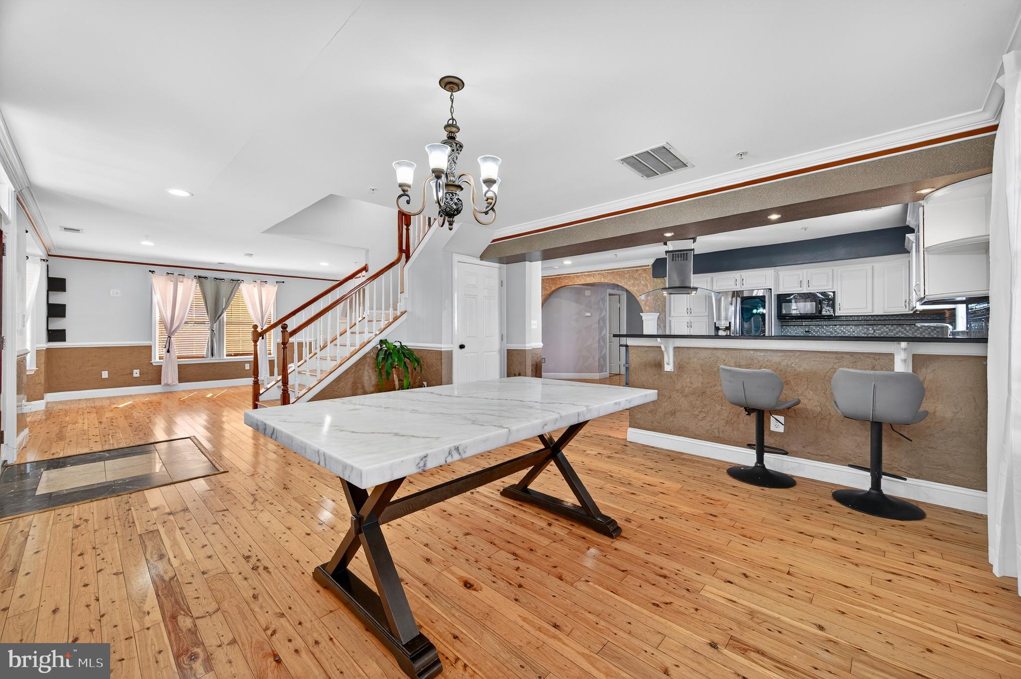 GREEN MEADOWS - Residential