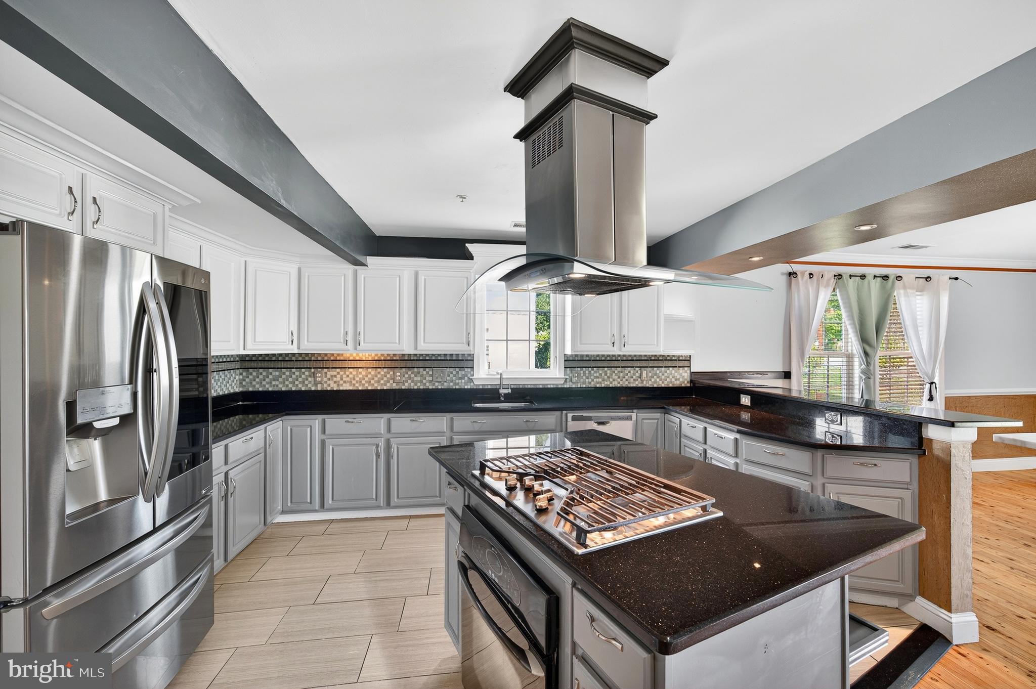 GREEN MEADOWS - Residential