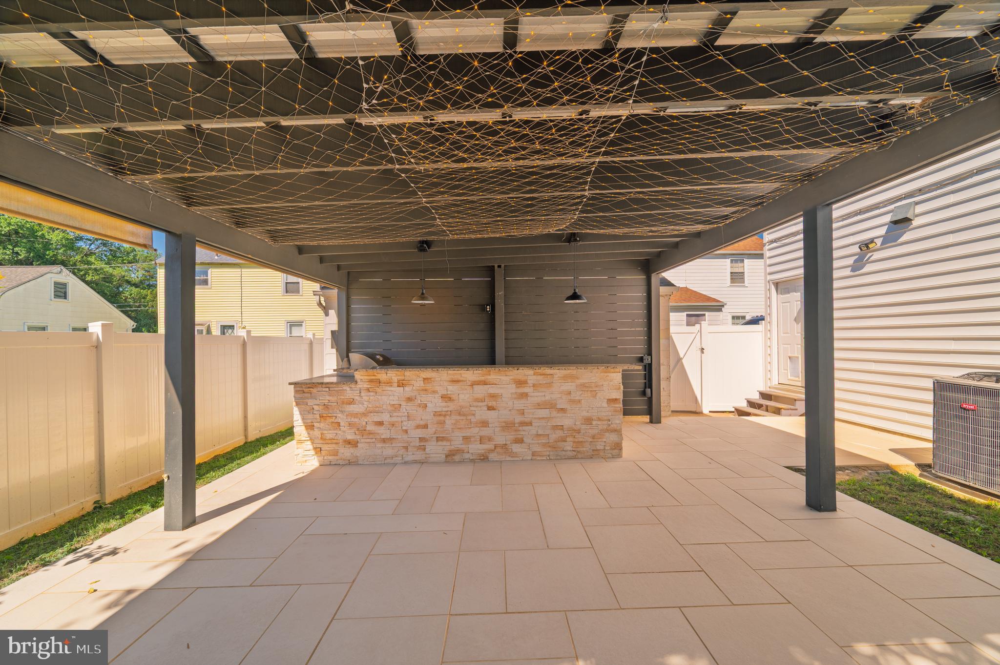 GREEN MEADOWS - Residential