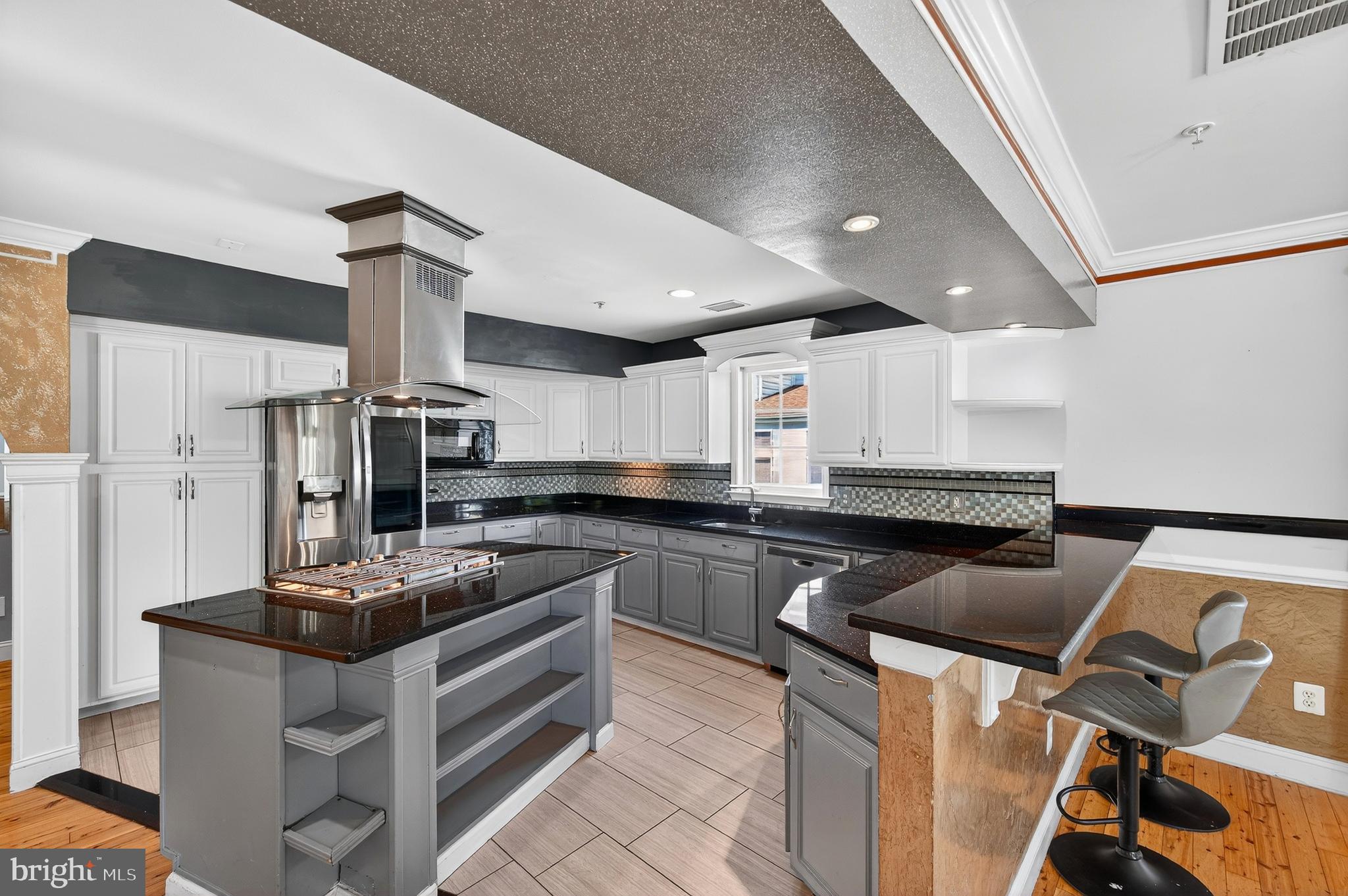 GREEN MEADOWS - Residential