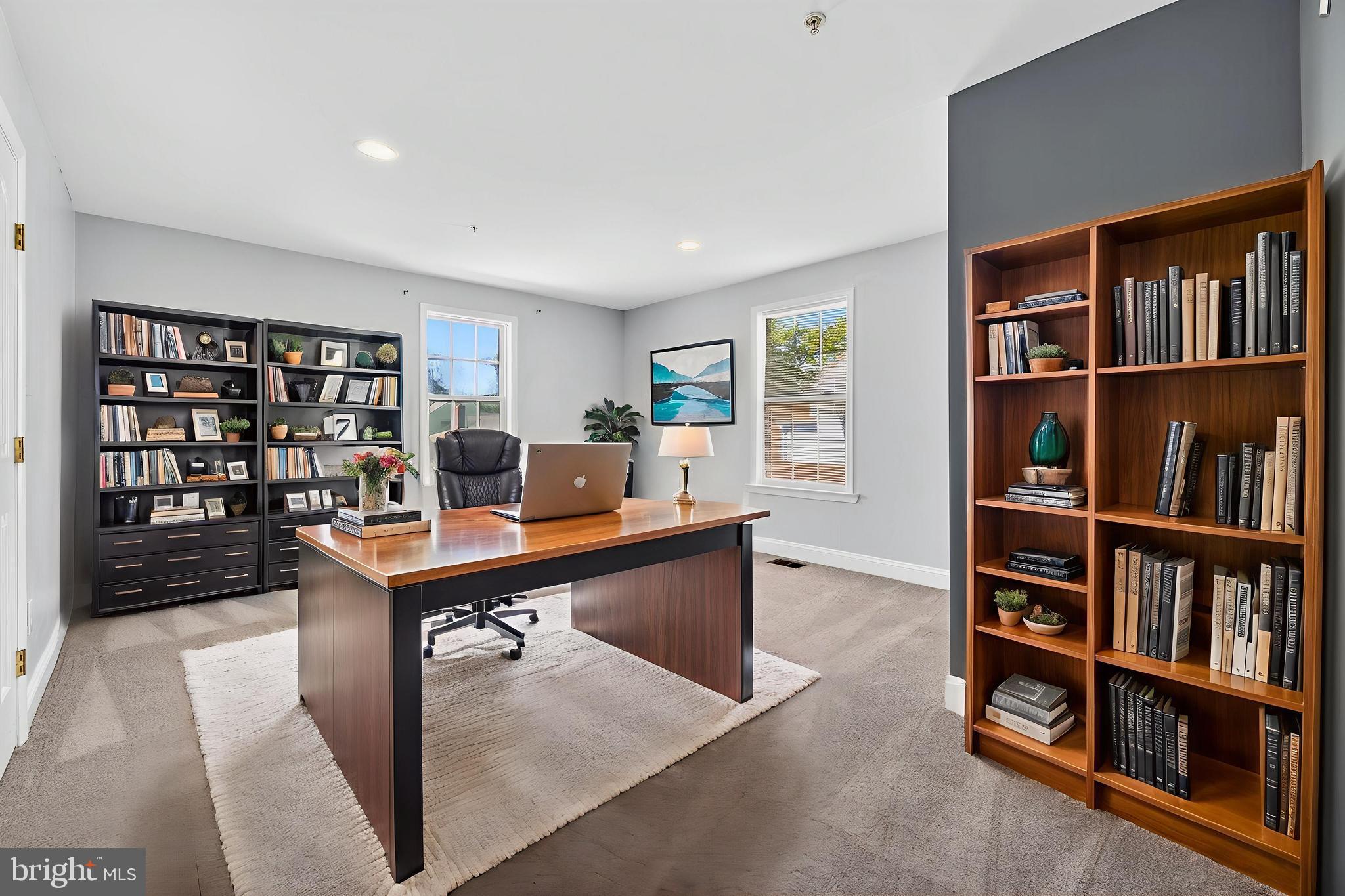 GREEN MEADOWS - Residential