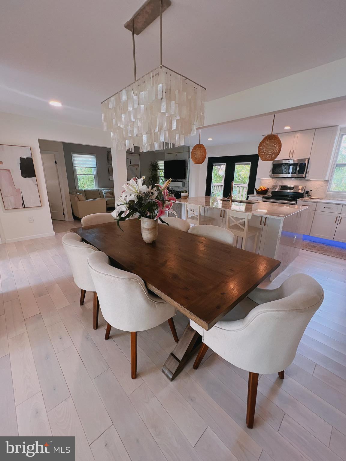 WILDWOOD HILLS - Residential Lease