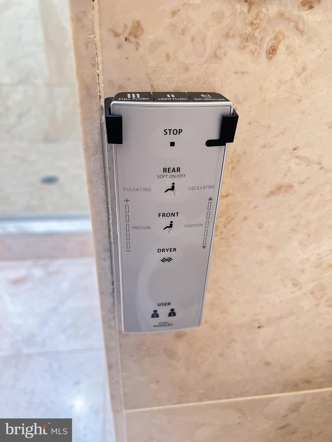 WILDWOOD HILLS - Residential Lease