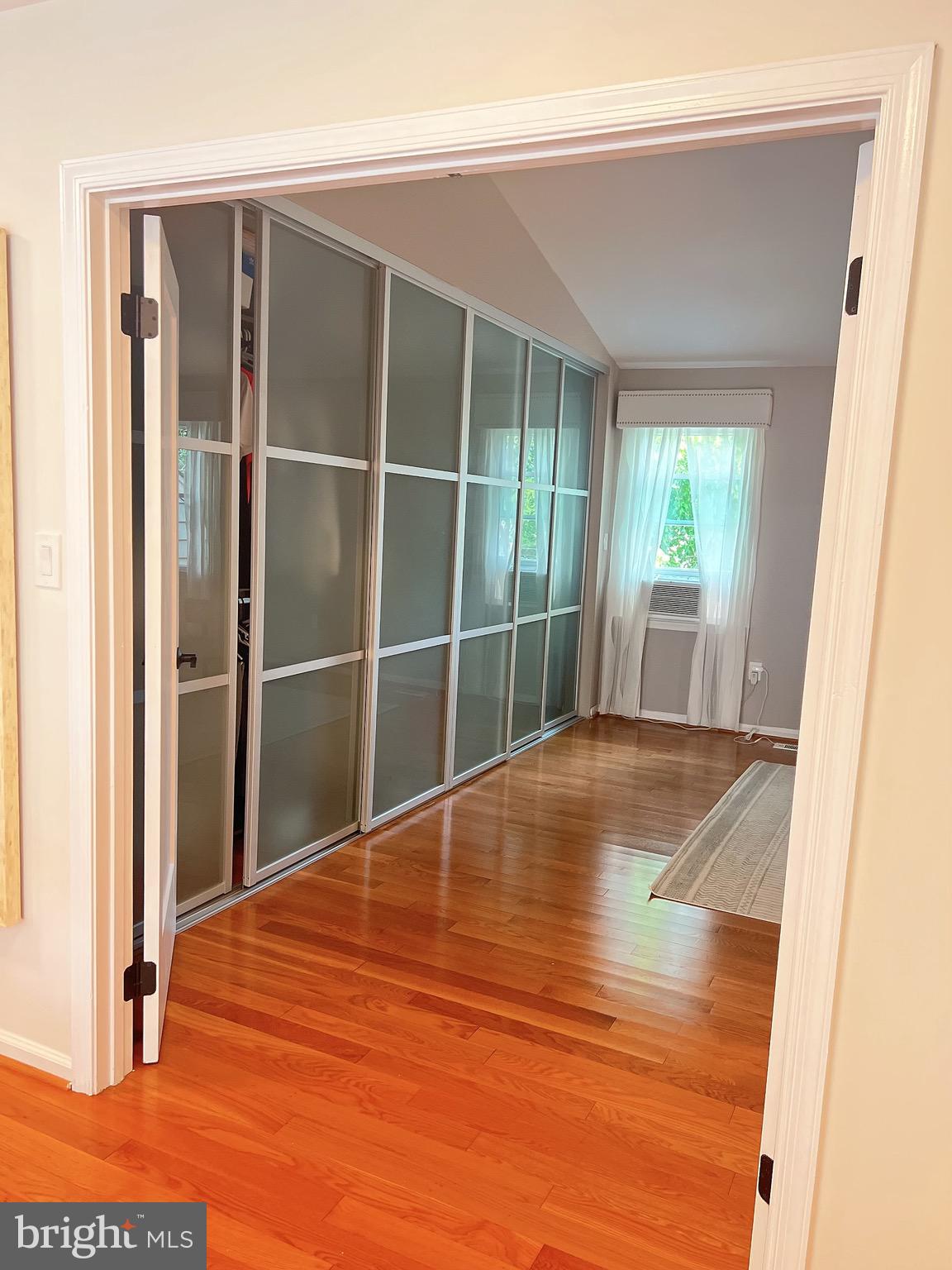 WILDWOOD HILLS - Residential Lease