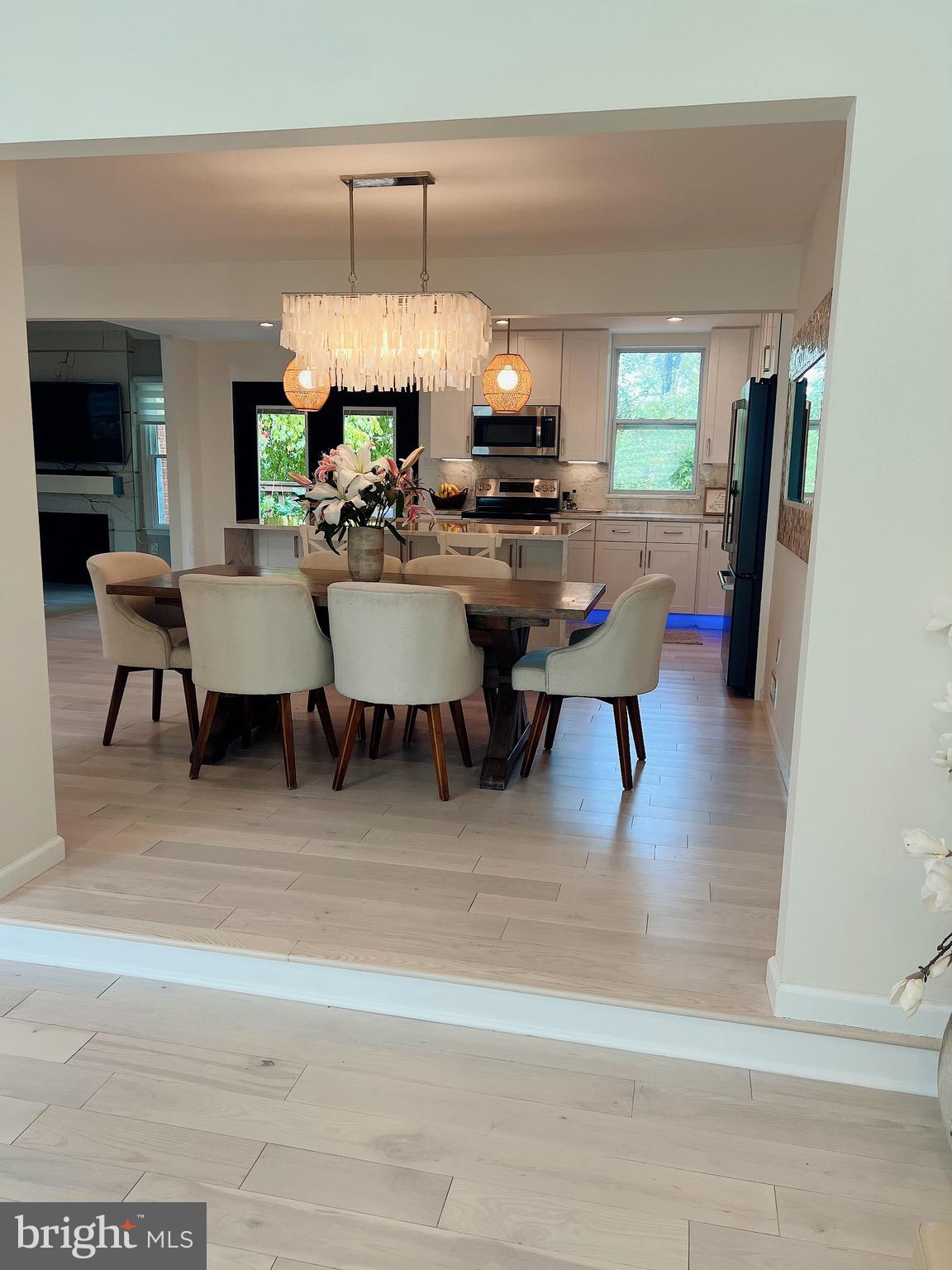 WILDWOOD HILLS - Residential Lease