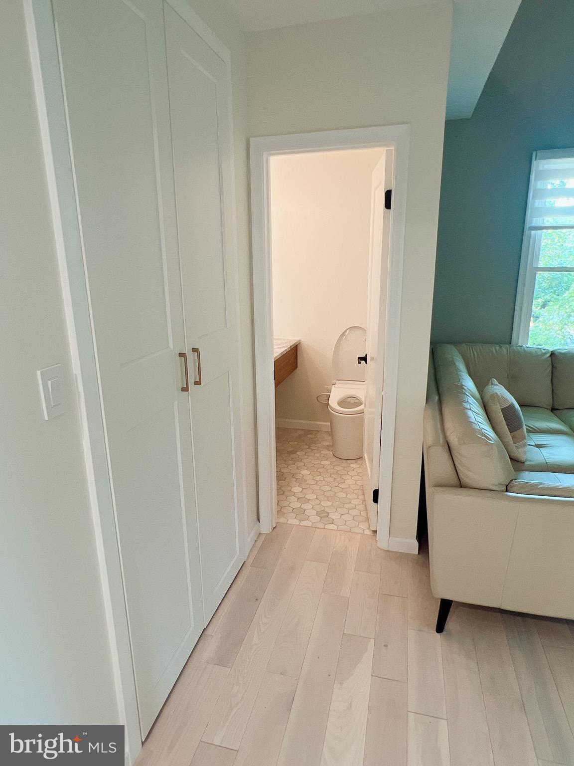 WILDWOOD HILLS - Residential Lease