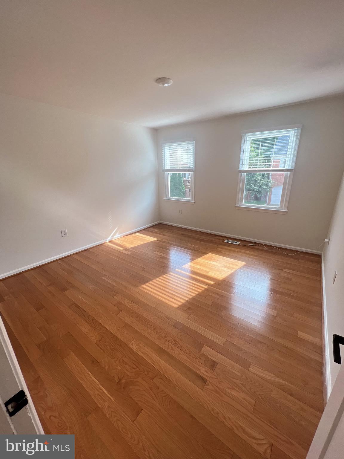 WILDWOOD HILLS - Residential Lease