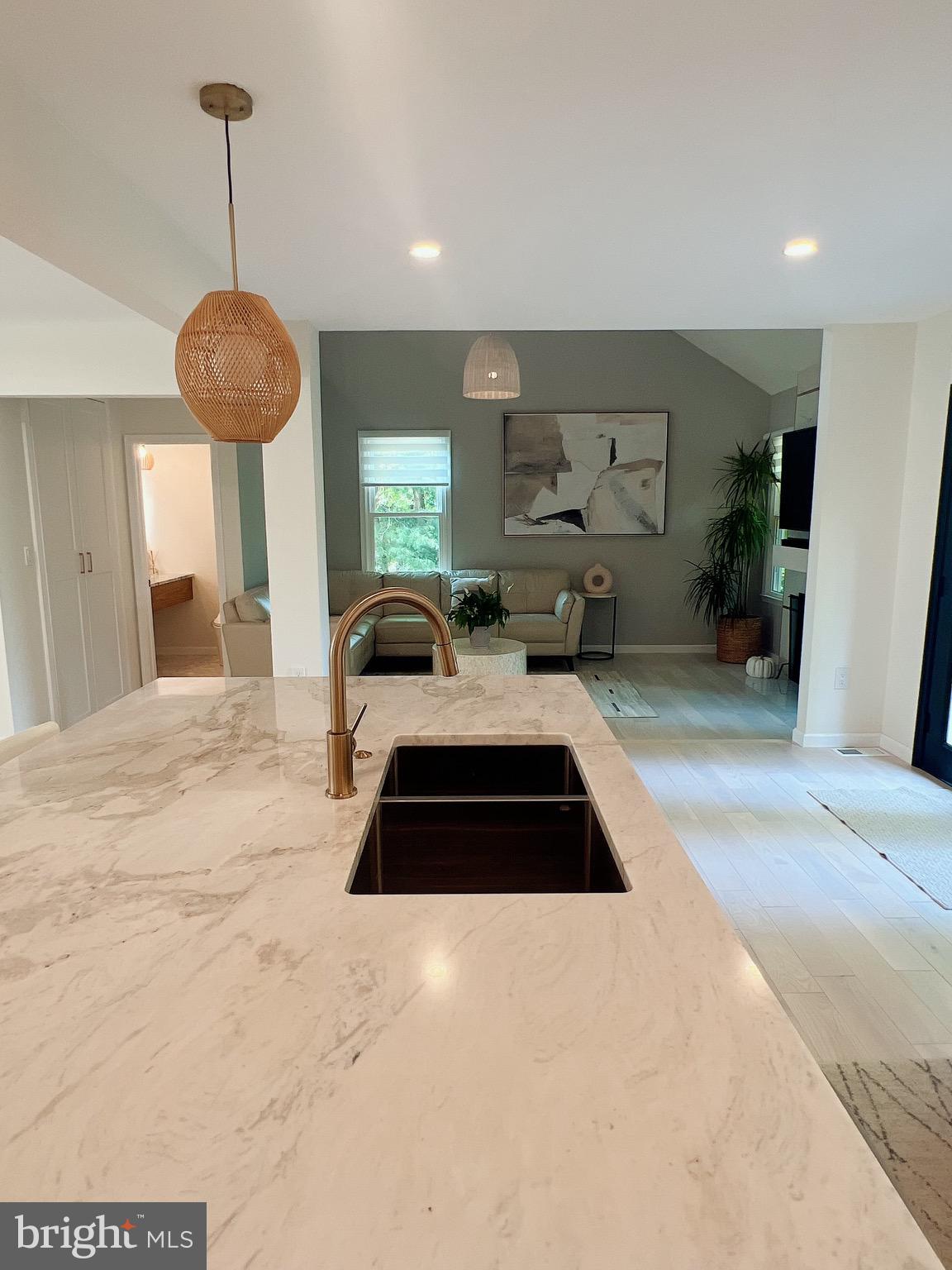 WILDWOOD HILLS - Residential Lease