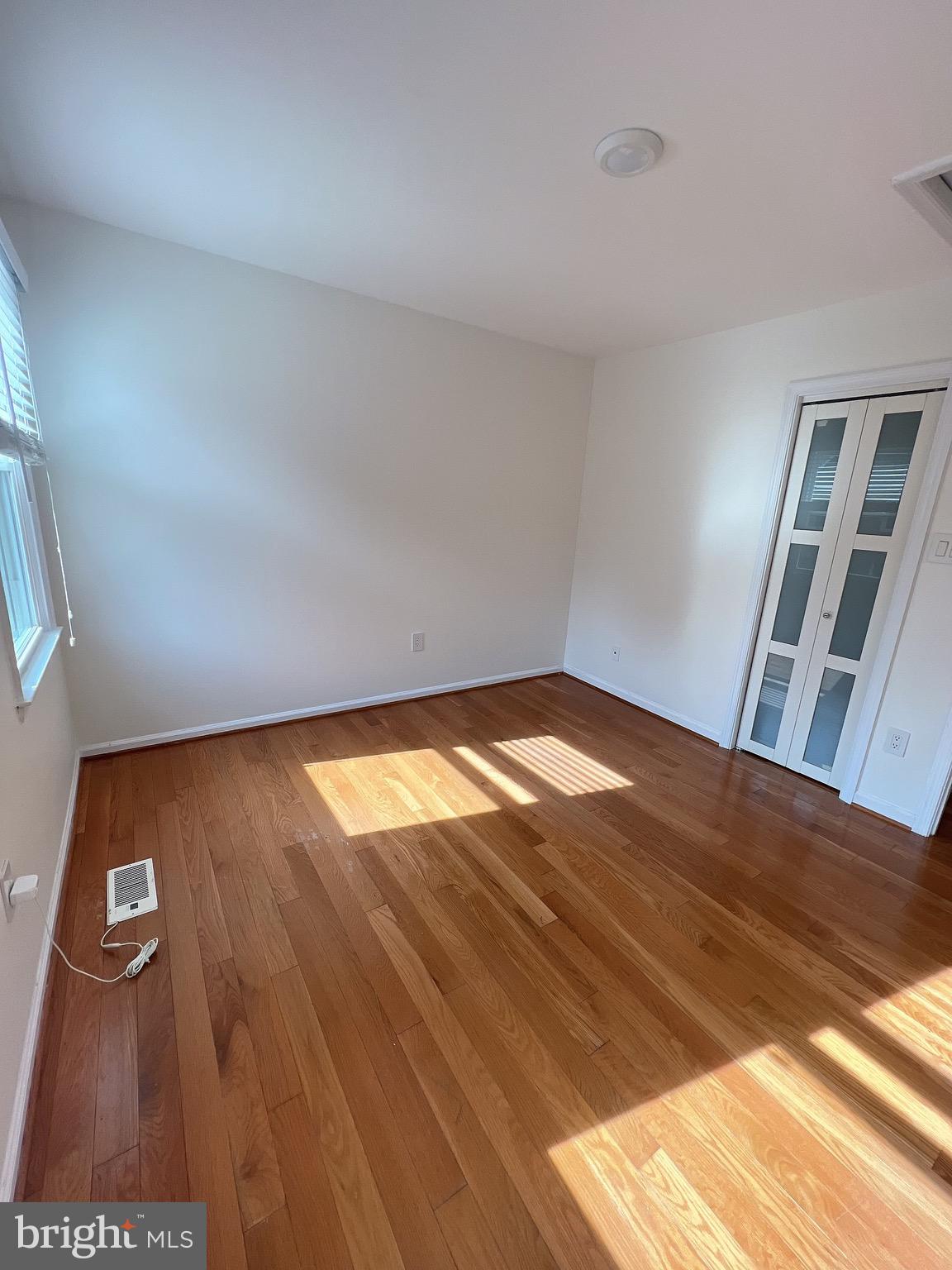 WILDWOOD HILLS - Residential Lease