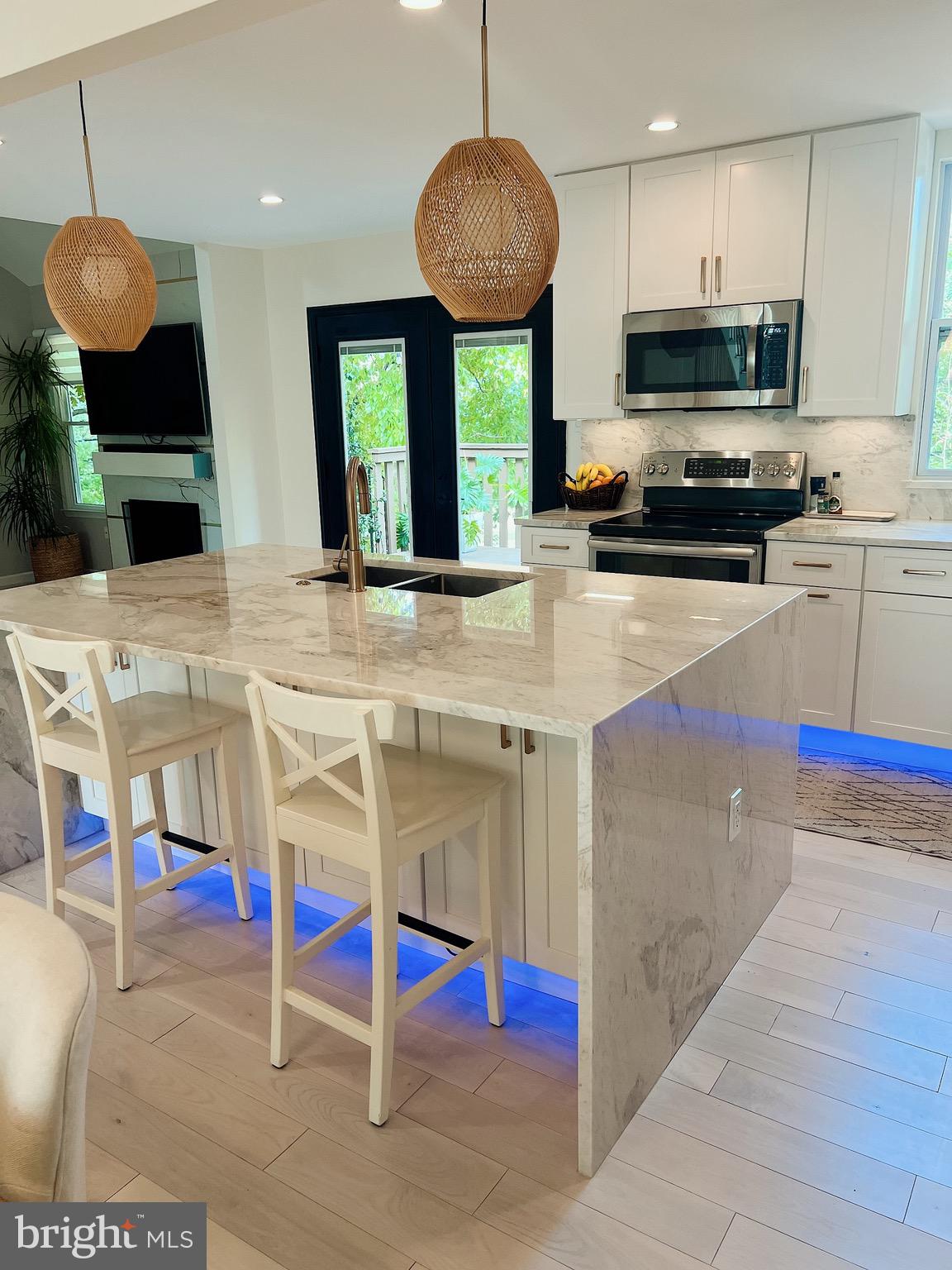 WILDWOOD HILLS - Residential Lease