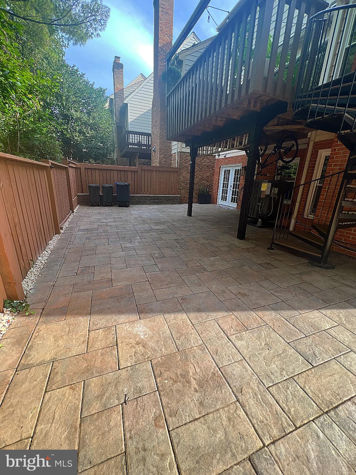 WILDWOOD HILLS - Residential Lease