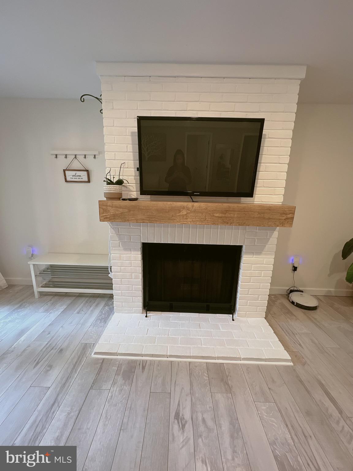 WILDWOOD HILLS - Residential Lease