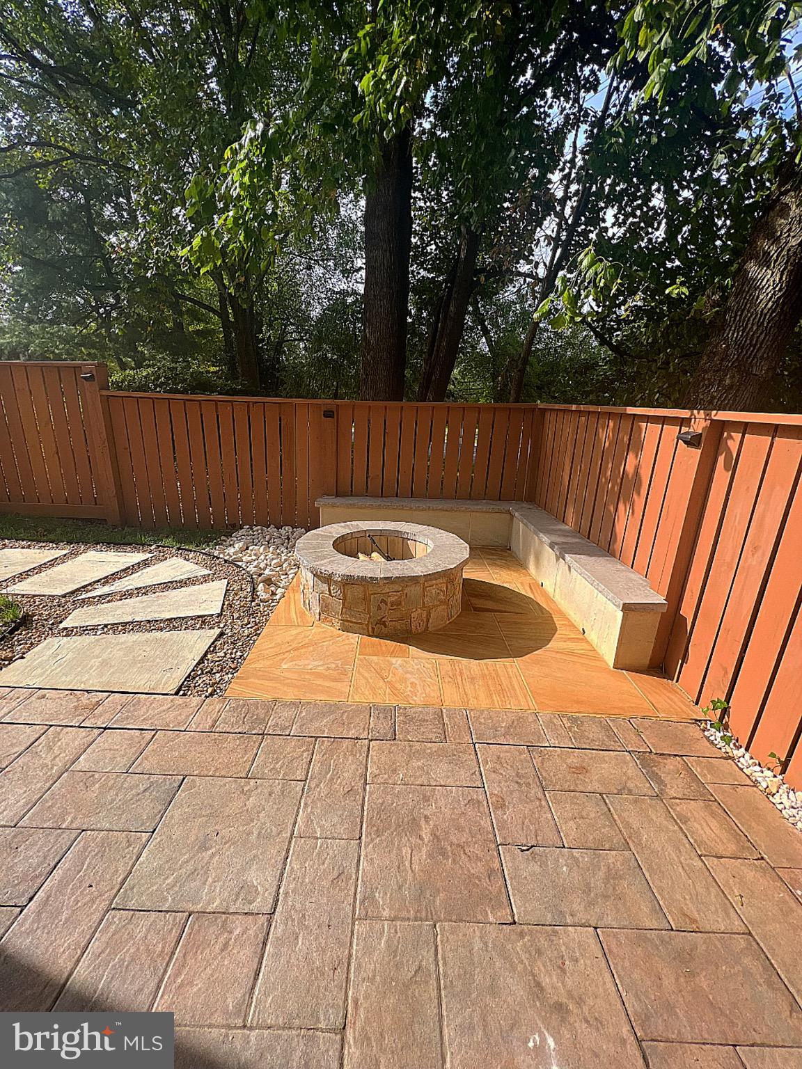 WILDWOOD HILLS - Residential Lease