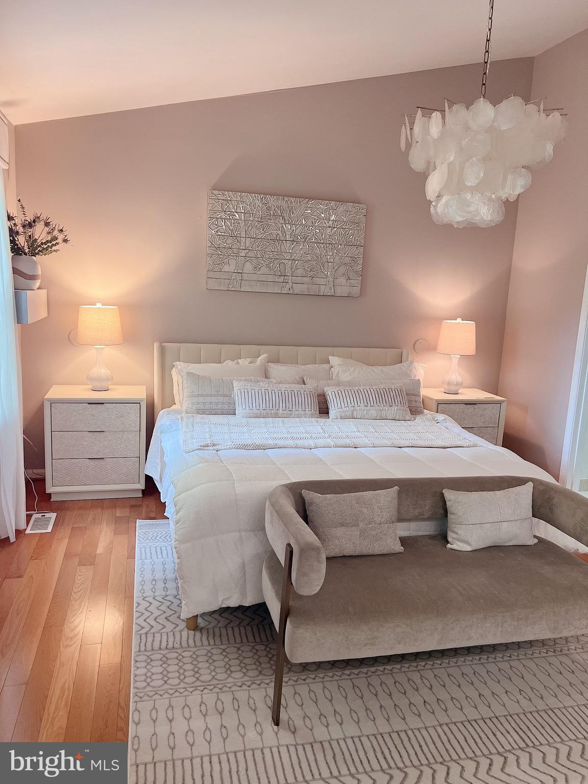 WILDWOOD HILLS - Residential Lease