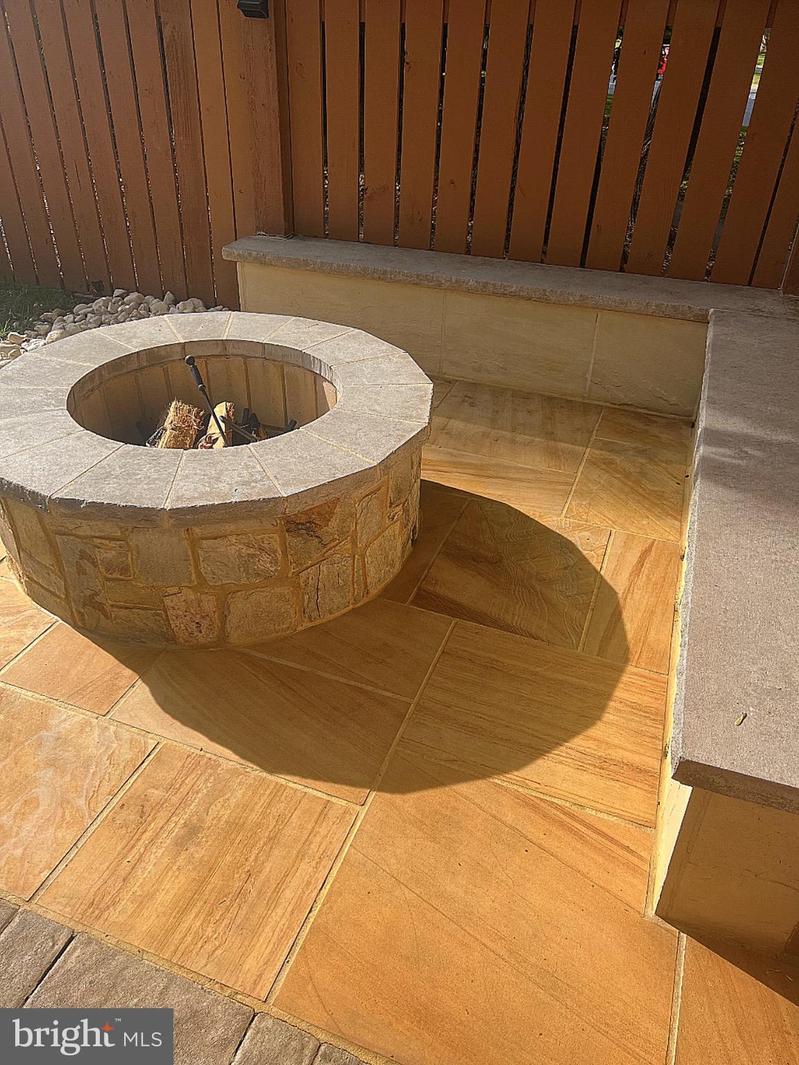 WILDWOOD HILLS - Residential Lease