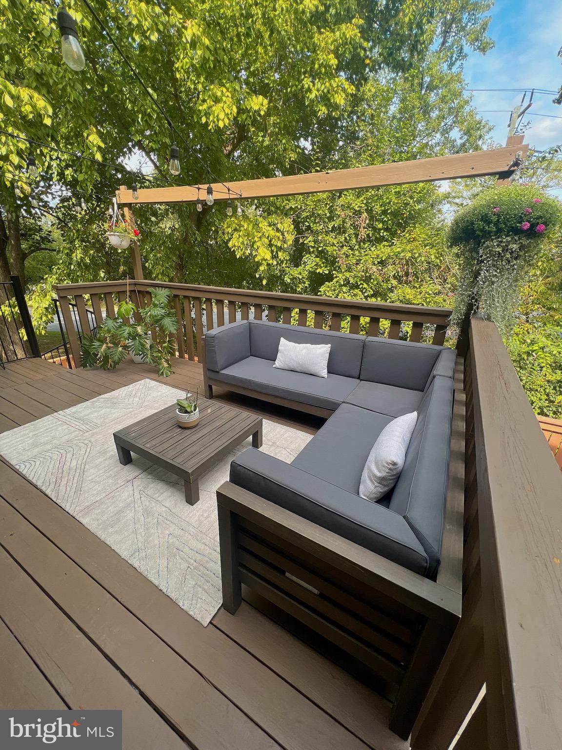 WILDWOOD HILLS - Residential Lease