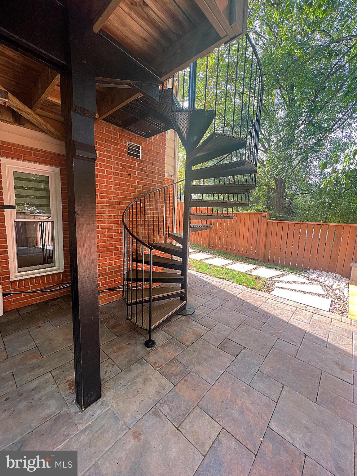 WILDWOOD HILLS - Residential Lease