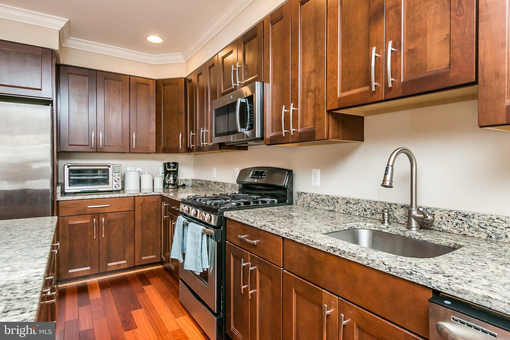 CANTON - Residential