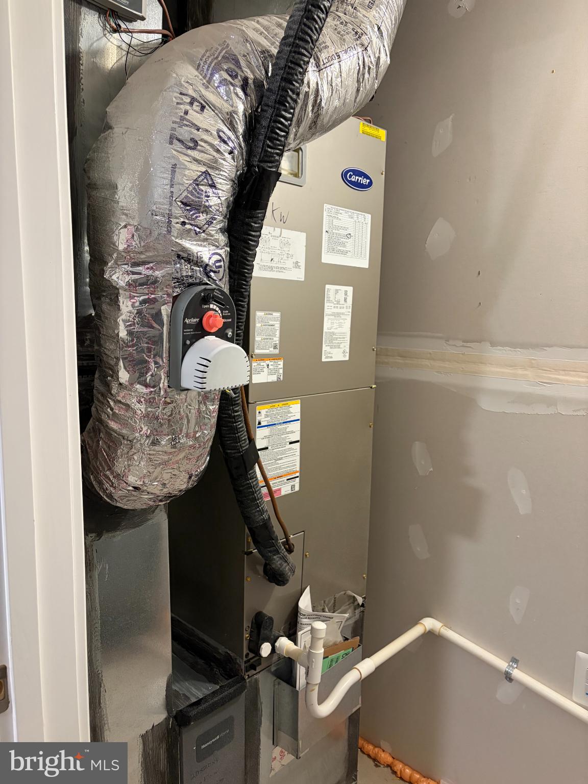 SEA OAKS VILLAGE - Residential