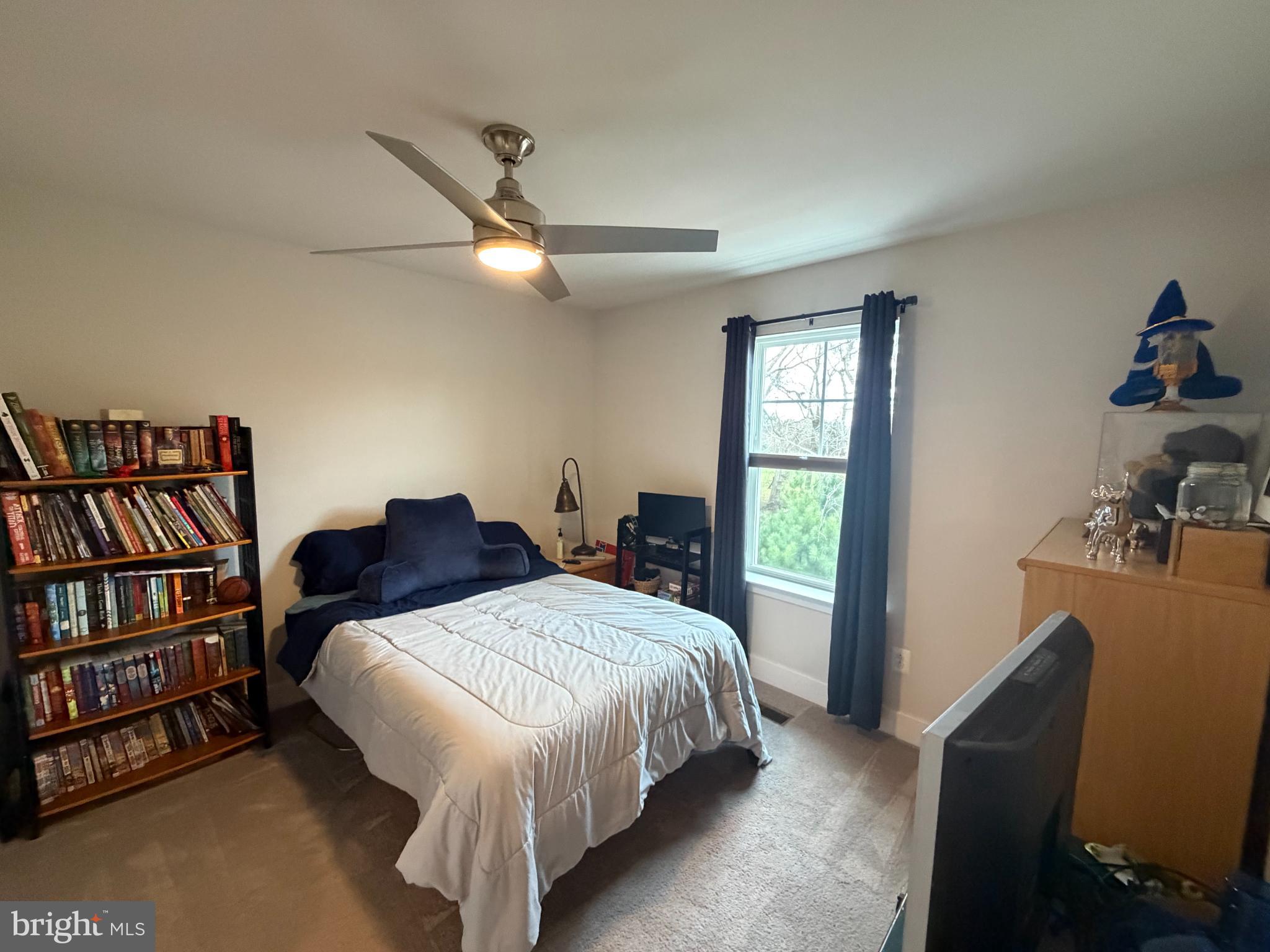 SEA OAKS VILLAGE - Residential