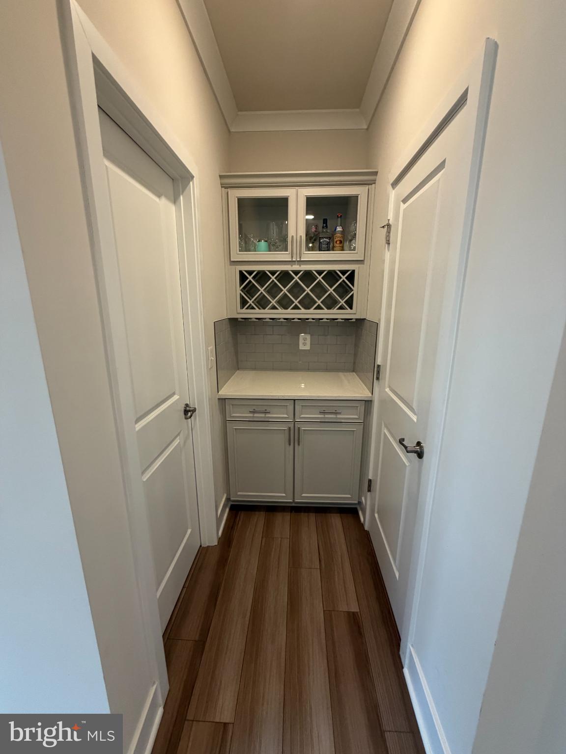 SEA OAKS VILLAGE - Residential