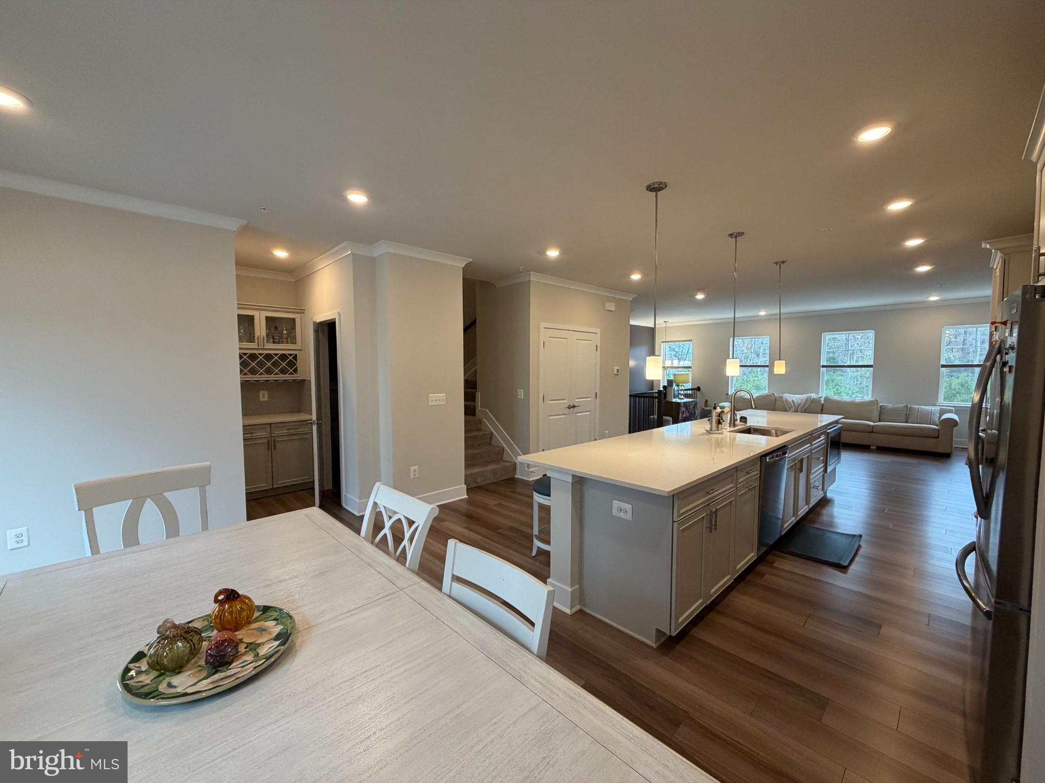 SEA OAKS VILLAGE - Residential