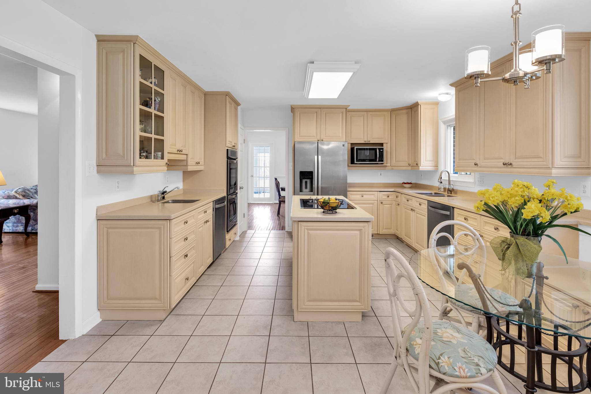 HAWTHORNE - Residential