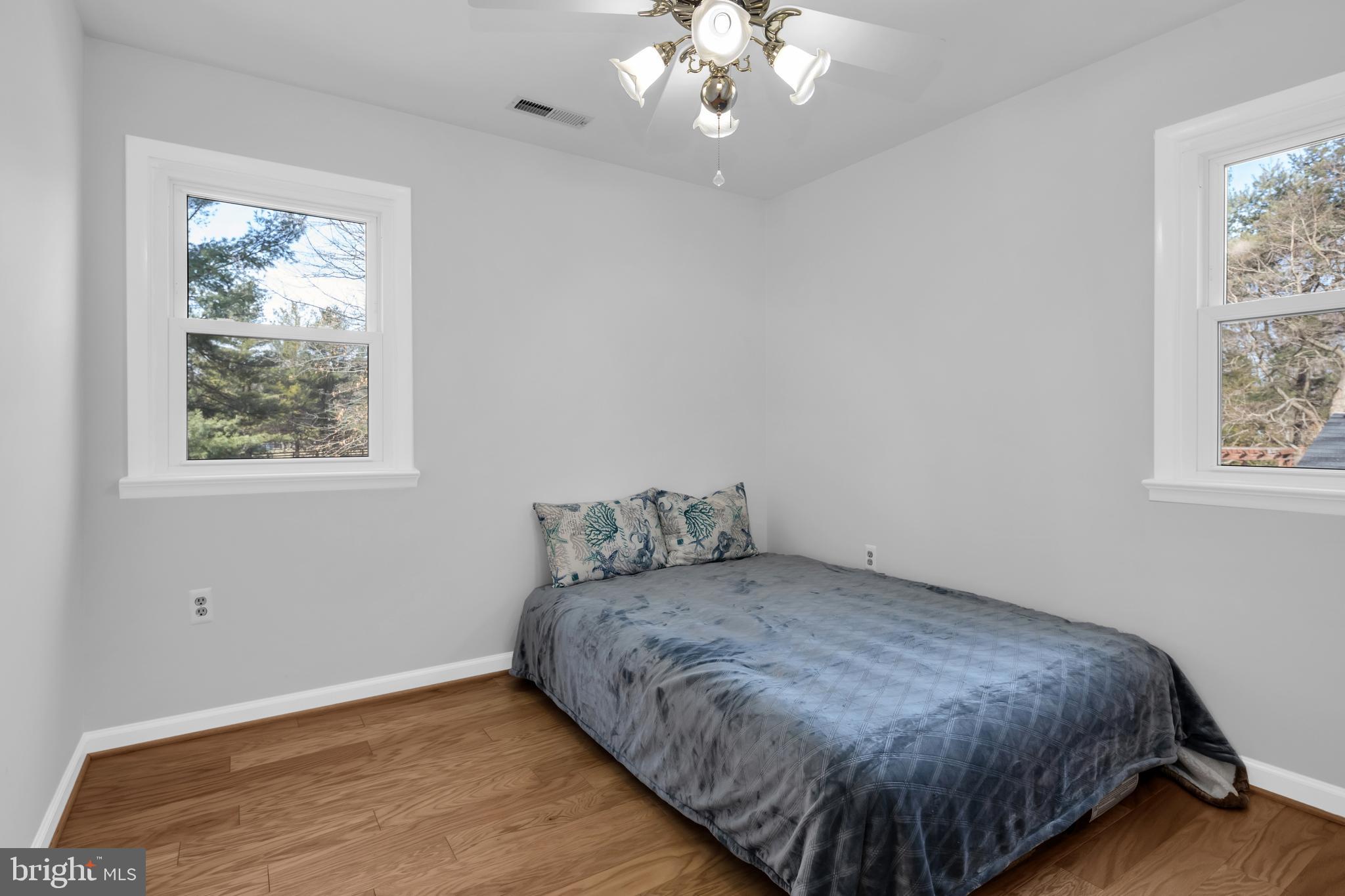 HAWTHORNE - Residential