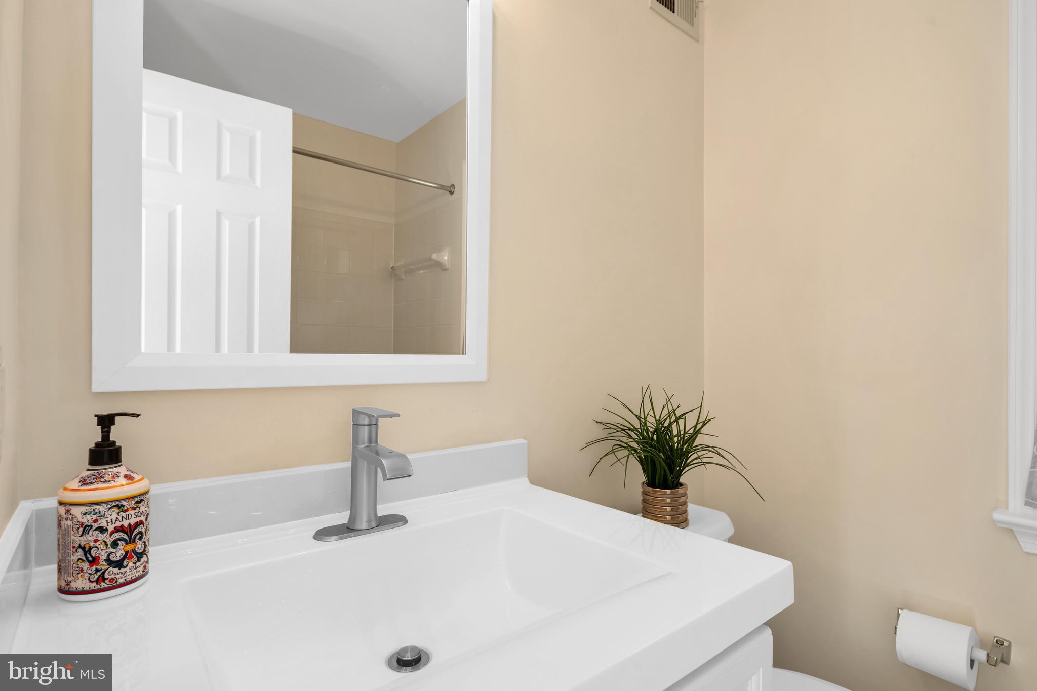 HAWTHORNE - Residential