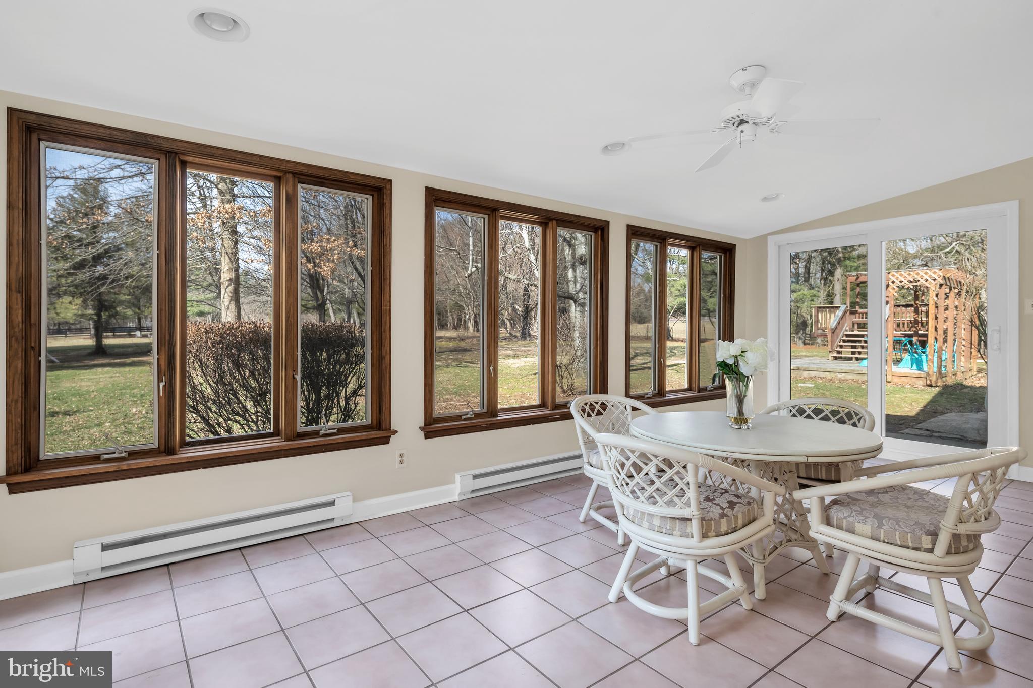 HAWTHORNE - Residential