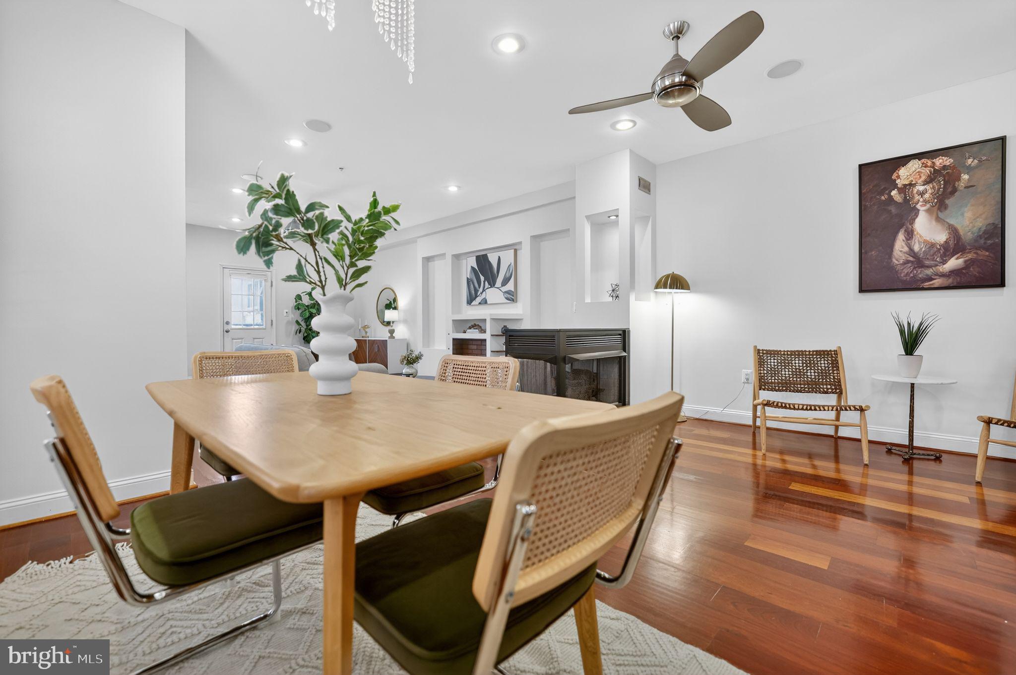 3573 WARDER STREET NW 7