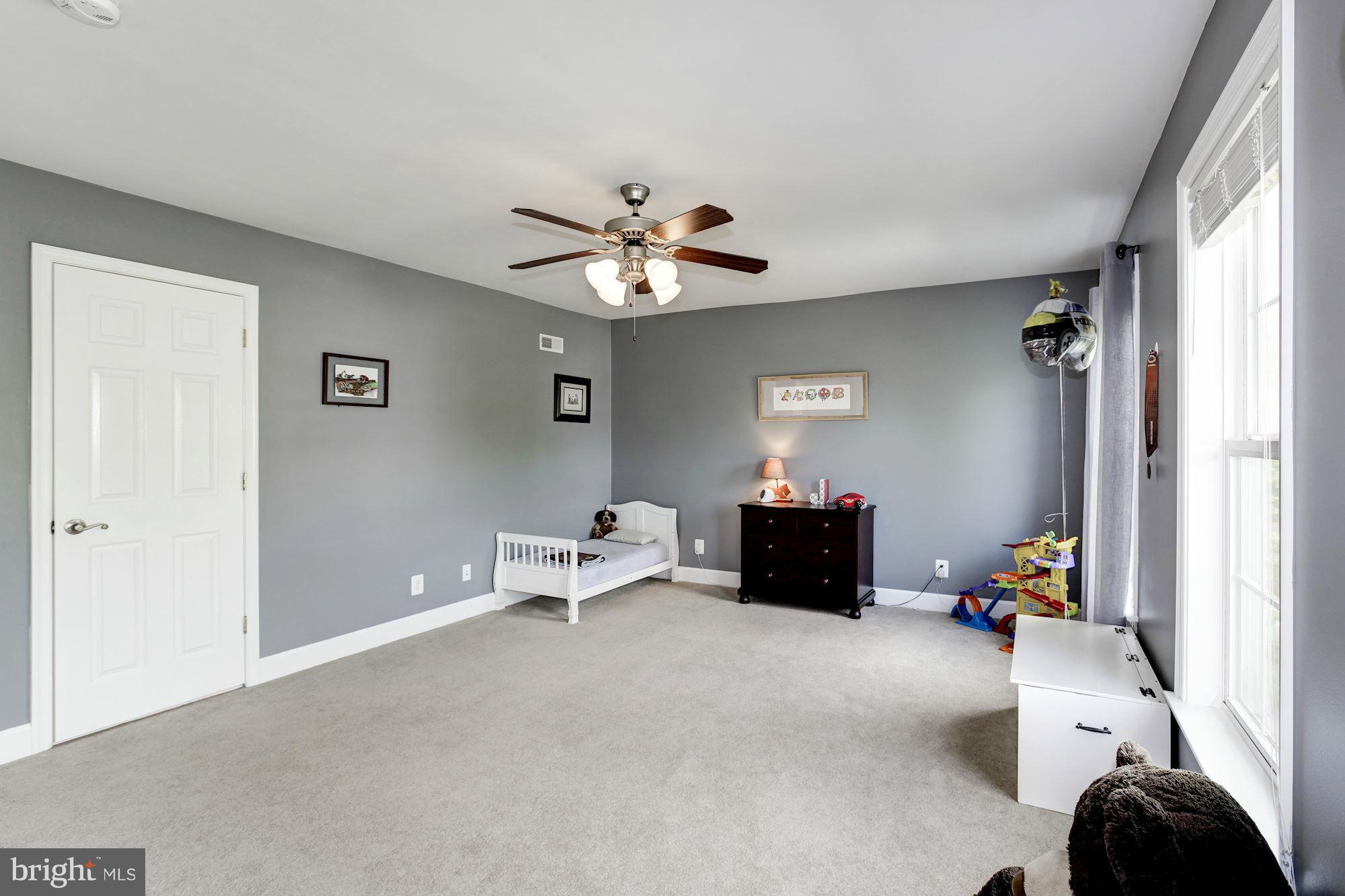 MAYFIELD TRACE - Residential