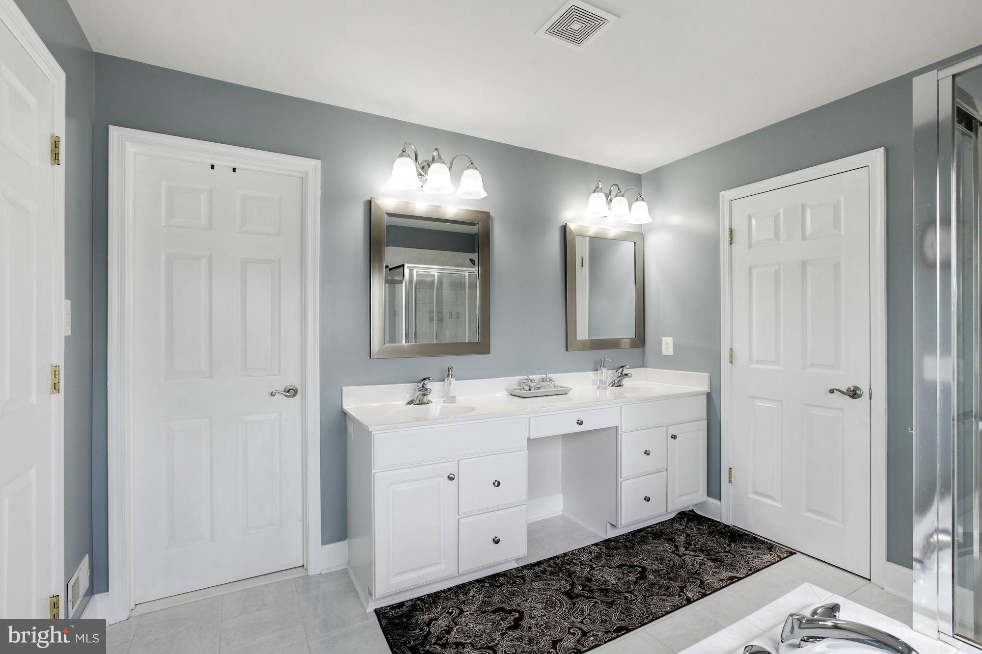 MAYFIELD TRACE - Residential