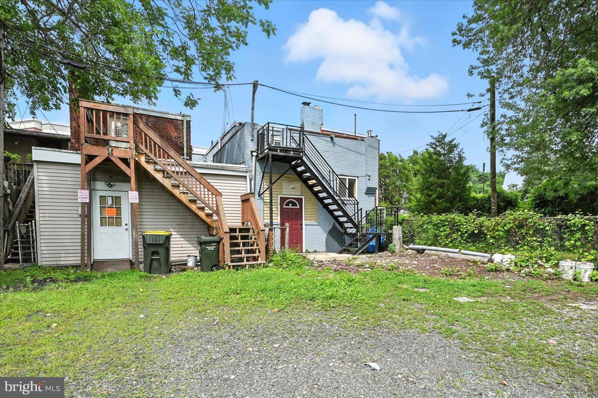 86 N YORK ROAD