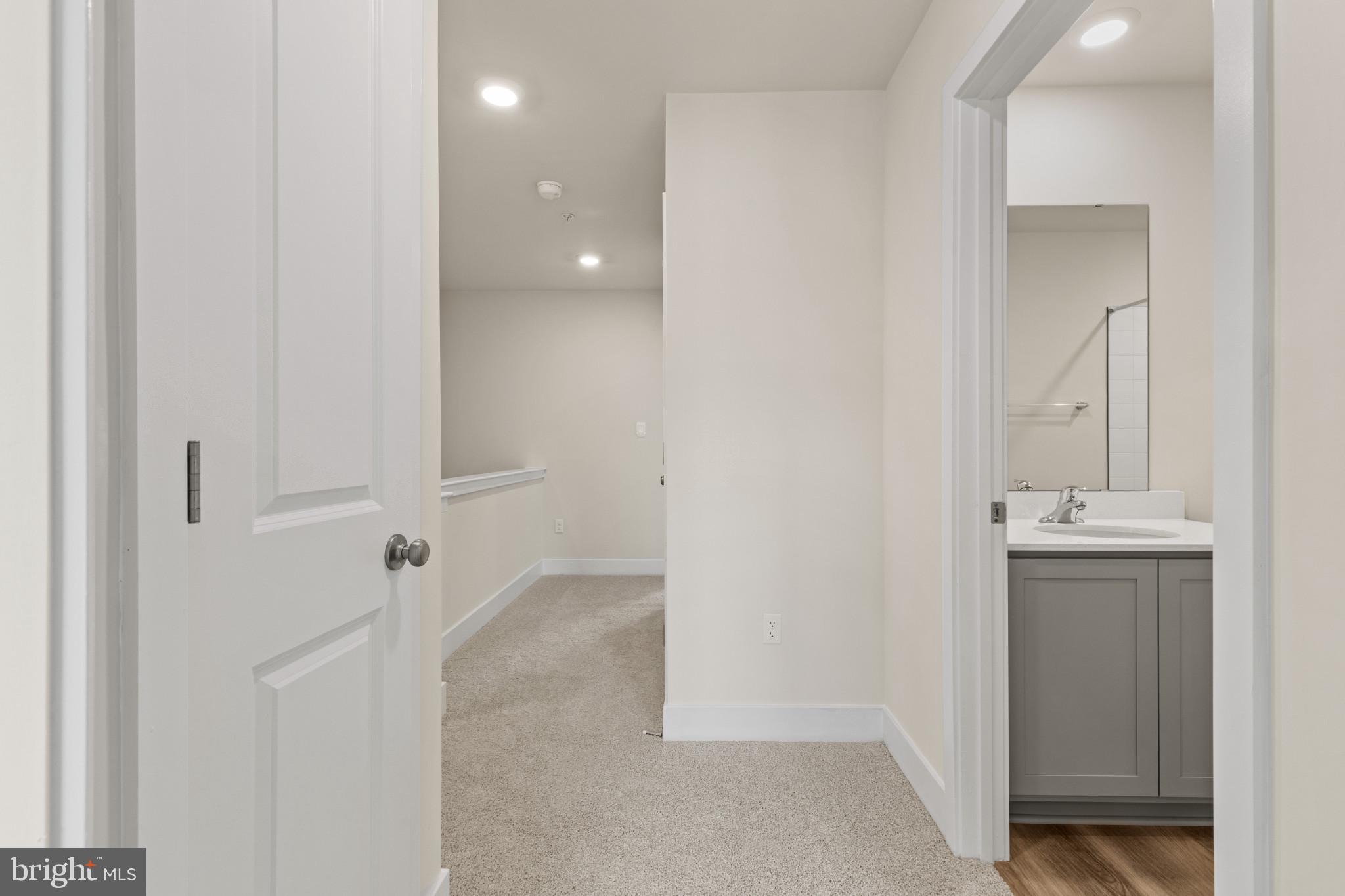 WATERMARK AT WESTPHALIA TOWN CENTER - Residential