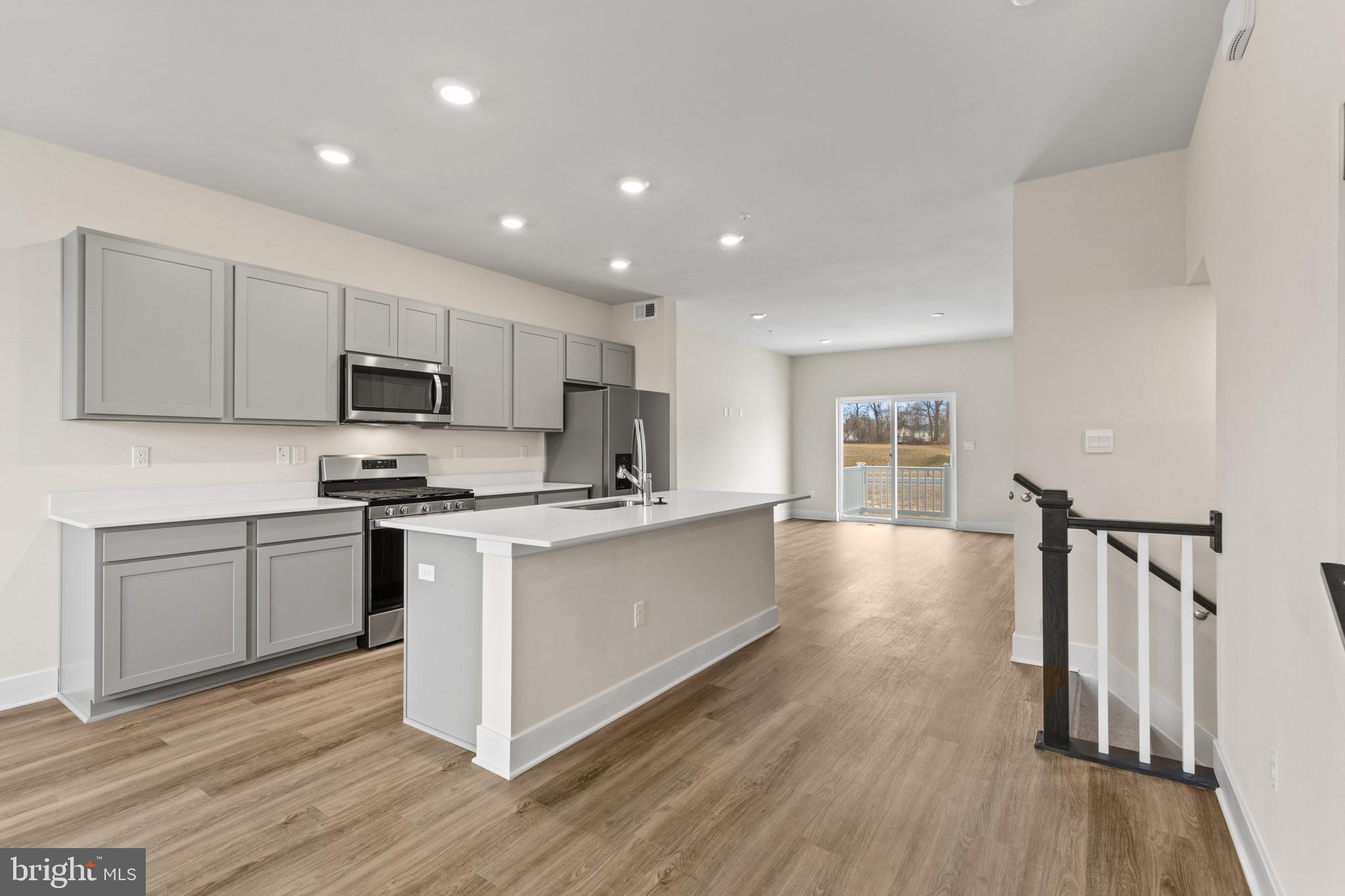 WATERMARK AT WESTPHALIA TOWN CENTER - Residential