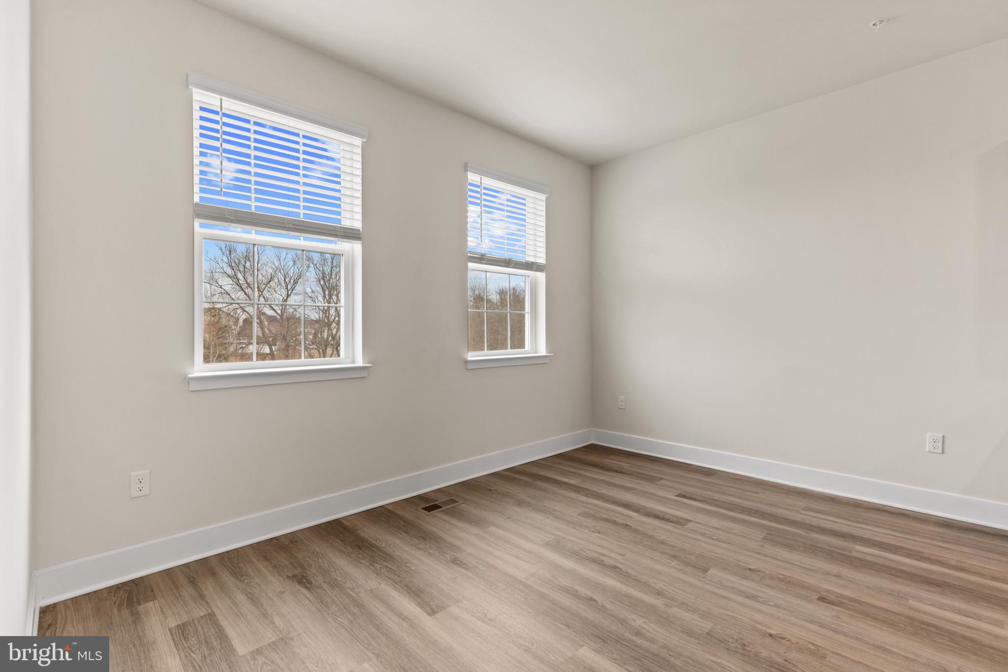 WATERMARK AT WESTPHALIA TOWN CENTER - Residential