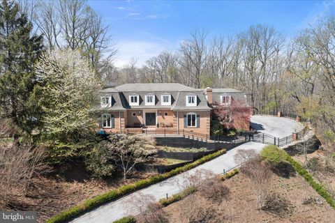 2102 HIGHLAND RIDGE DRIVE PHOENIX MD 21131