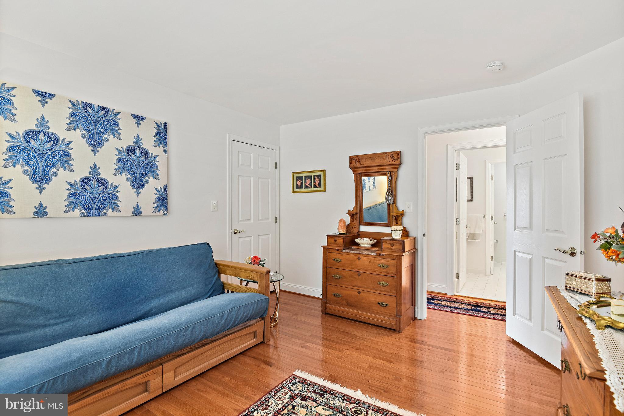 BELMONT COUNTRY CLUB - Residential