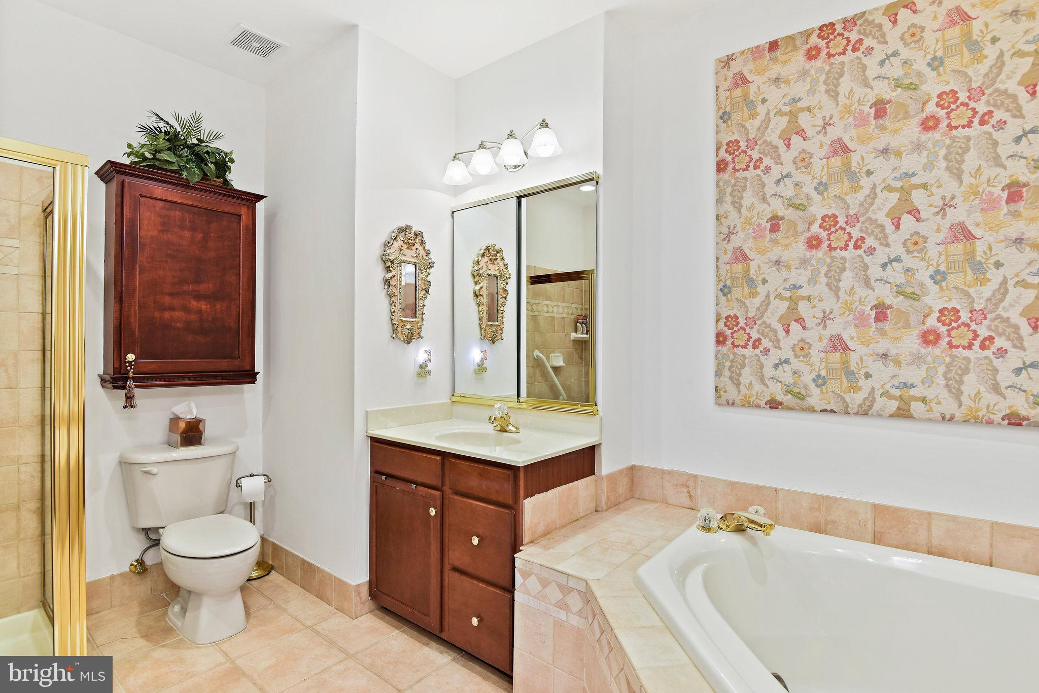 BELMONT COUNTRY CLUB - Residential