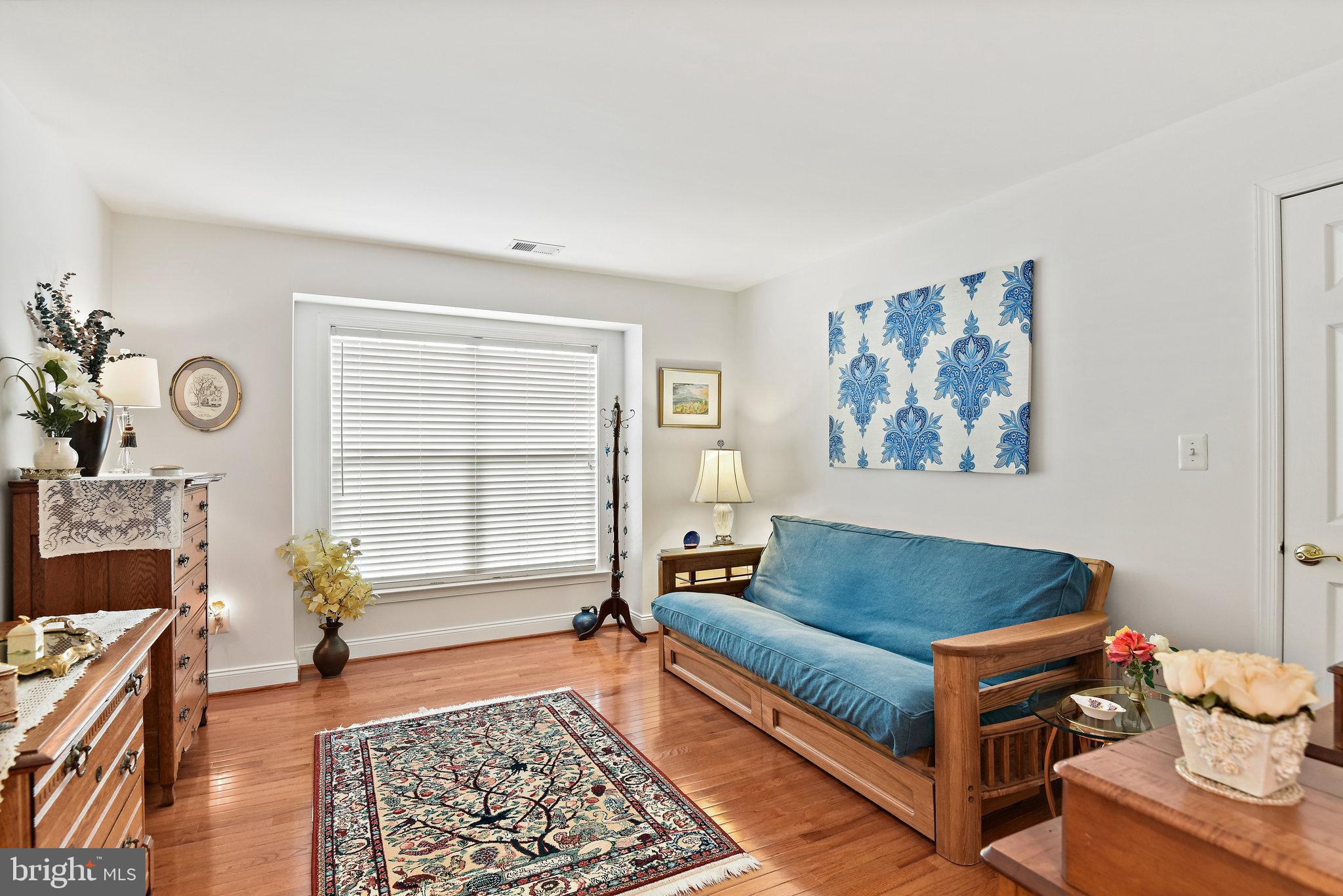 BELMONT COUNTRY CLUB - Residential