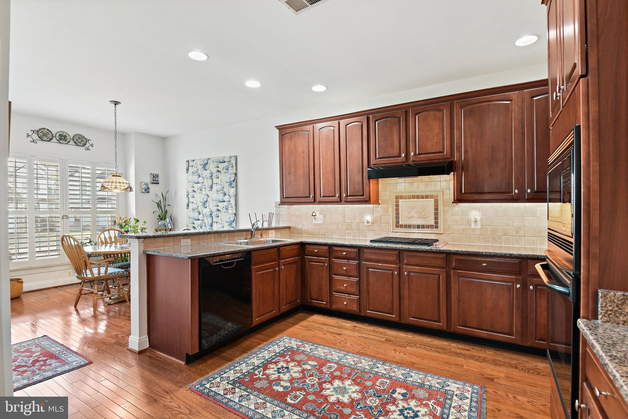 BELMONT COUNTRY CLUB - Residential