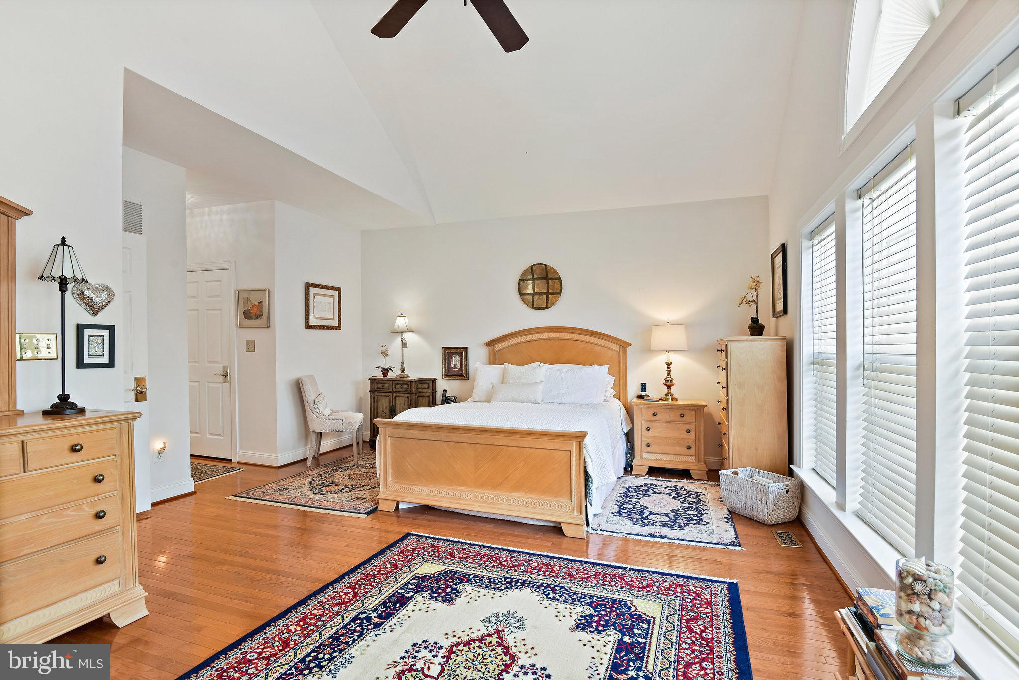 BELMONT COUNTRY CLUB - Residential