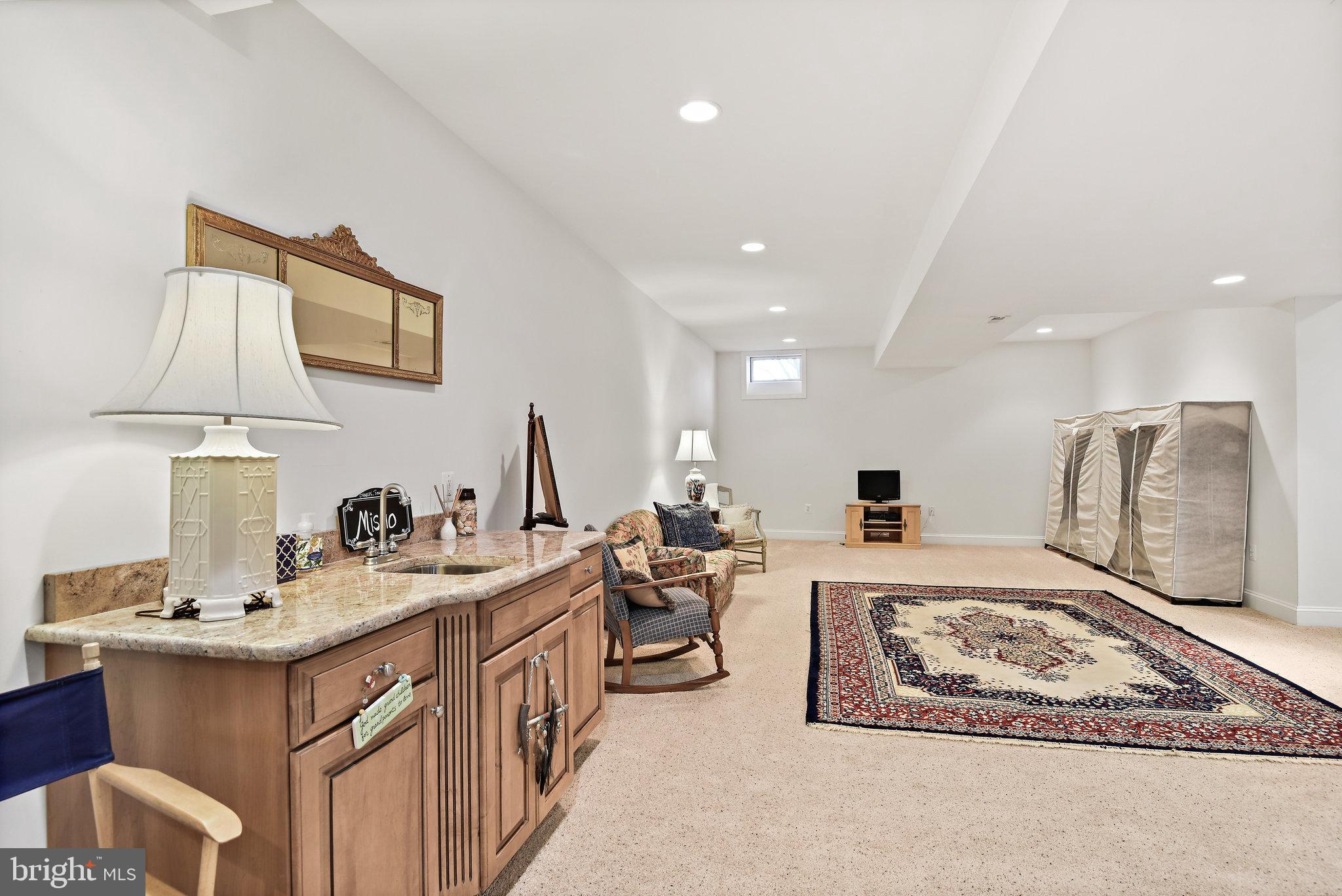 BELMONT COUNTRY CLUB - Residential